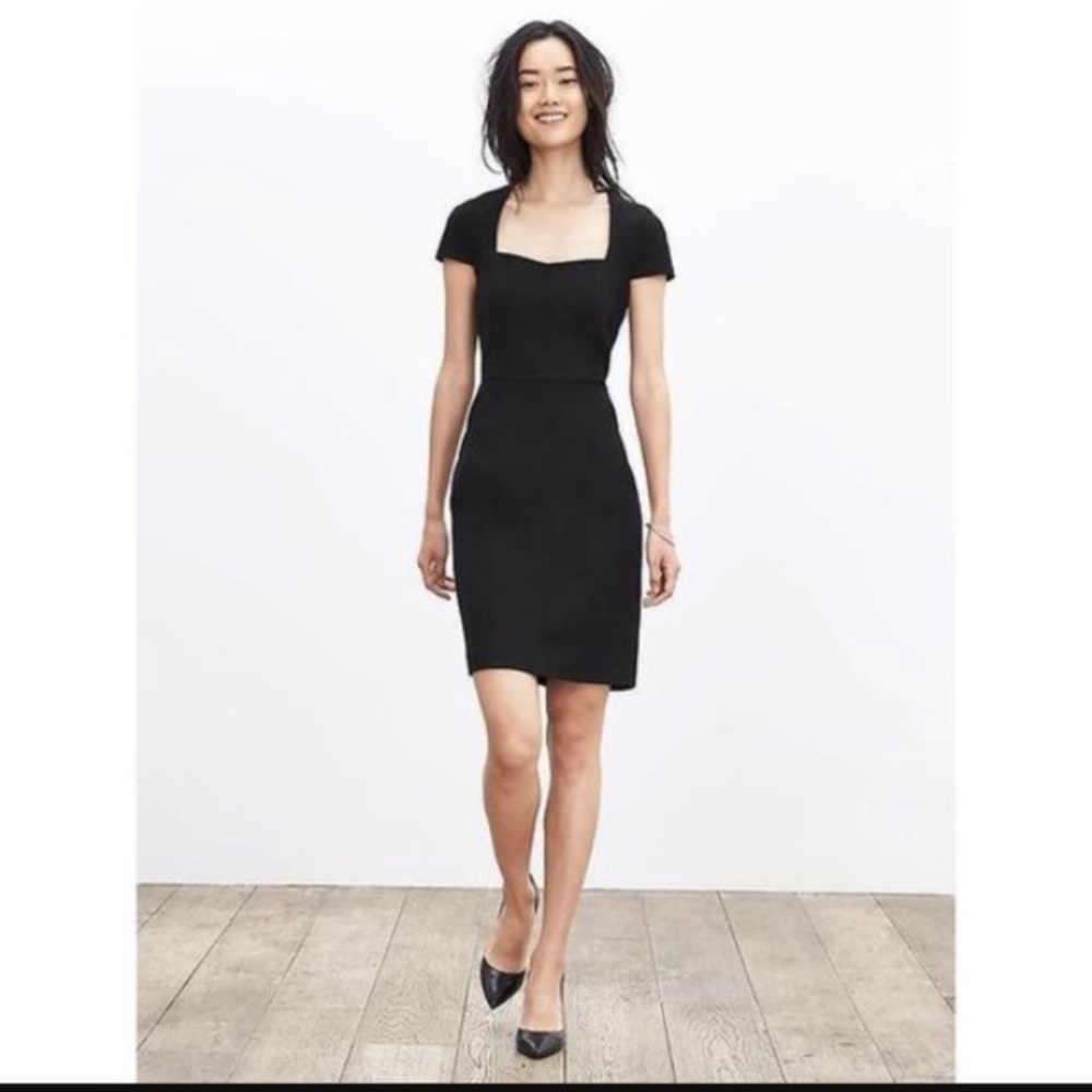 Banana Republic Cap Sleeve Sheath Dress